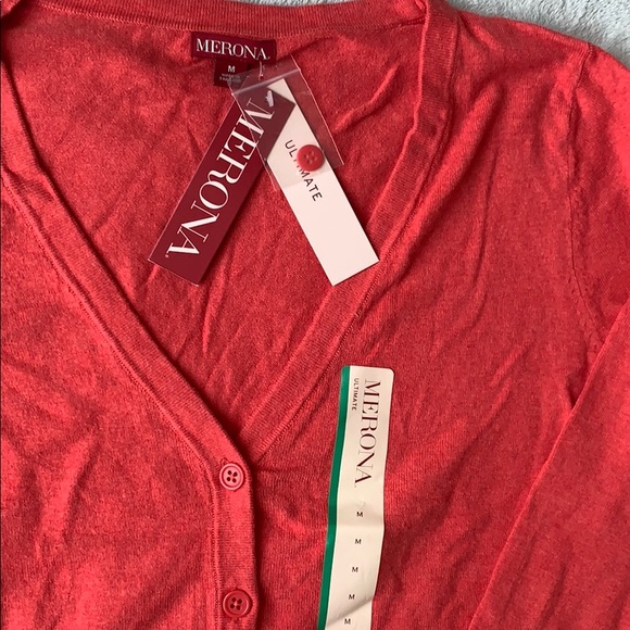 Red cardigan - Picture 3 of 4